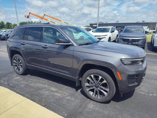 2022 Jeep Grand Cherokee Overland