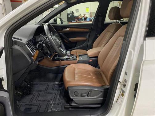 2021 Audi Q5 Premium Plus 55 TFSI e quattro S tronic