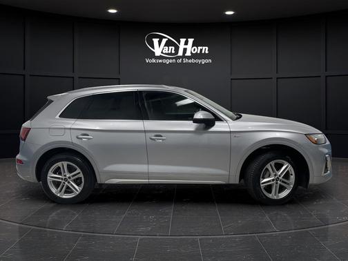 2024 Audi Q5 55 S line Premium Plus