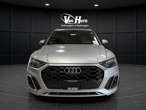 Florett Silver Metallic 2024 Audi Q5 55 S line Premium Plus
