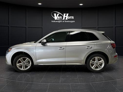 Florett Silver Metallic 2024 Audi Q5 55 S line Premium Plus