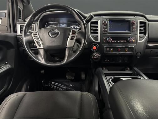 2018 Nissan Titan XD SV