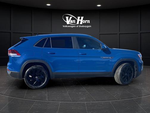 2026 Volkswagen Atlas Cross Sport 2.0T SE w/Technology 4MOTION