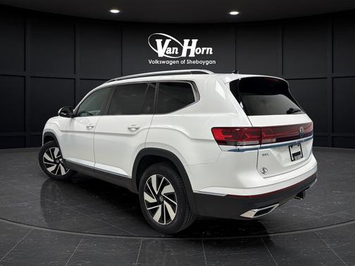 Opal White 2024 Volkswagen Atlas 2.0T SEL