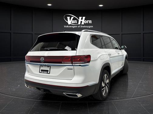 Opal White 2024 Volkswagen Atlas 2.0T SEL