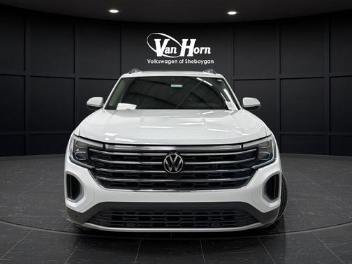 Pure White 2024 Volkswagen Atlas 2.0T SE w/Technology 4MOTION