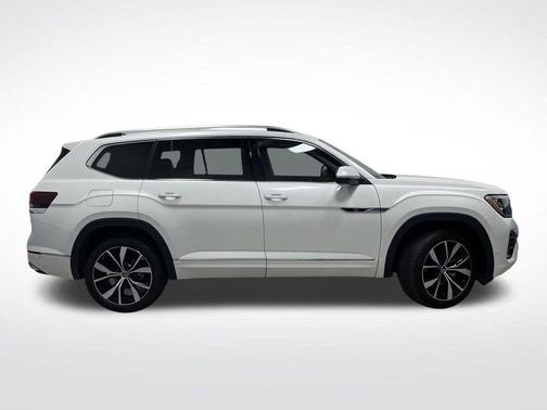 2024 Volkswagen Atlas 2.0T SEL Premium R-Line 4MOTION