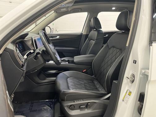 2024 Volkswagen Atlas 2.0T SEL Premium R-Line 4MOTION