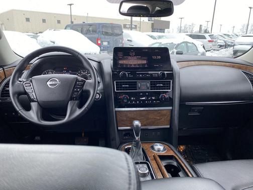 2024 Nissan Armada SL 4WD