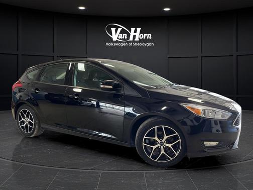 Shadow Black 2018 Ford Focus SEL