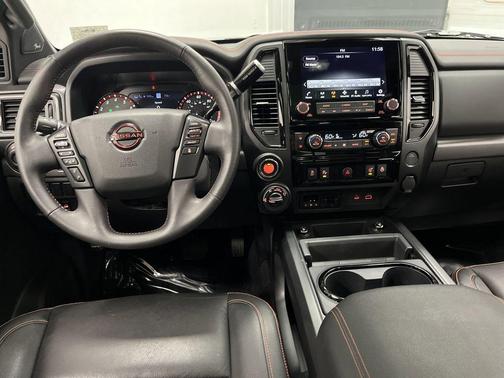 2024 Nissan Titan PRO-4X