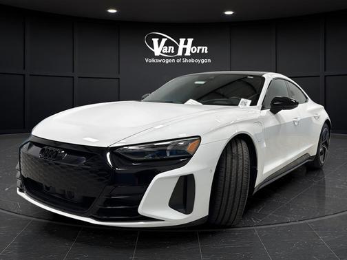 Ibis White 2024 Audi RS e-tron GT quattro