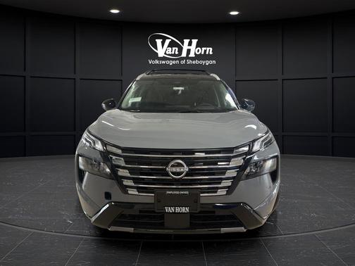 Boulder Gray/Super Black 2026 Nissan Rogue Platinum