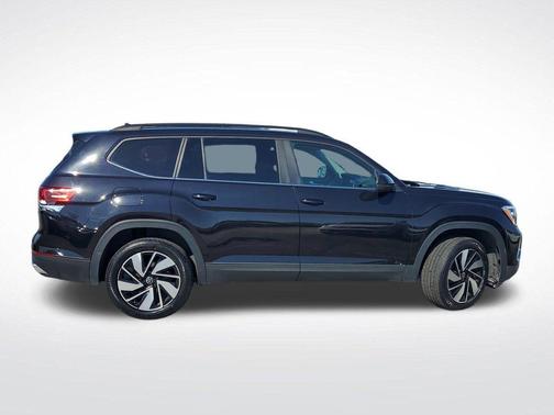 2024 Volkswagen Atlas 2.0T SE w/Technology 4MOTION
