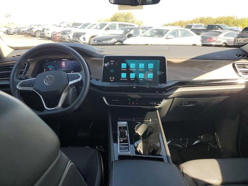 2024 Volkswagen Atlas 2.0T SE w/Technology 4MOTION