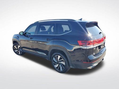 2024 Volkswagen Atlas 2.0T SE w/Technology 4MOTION
