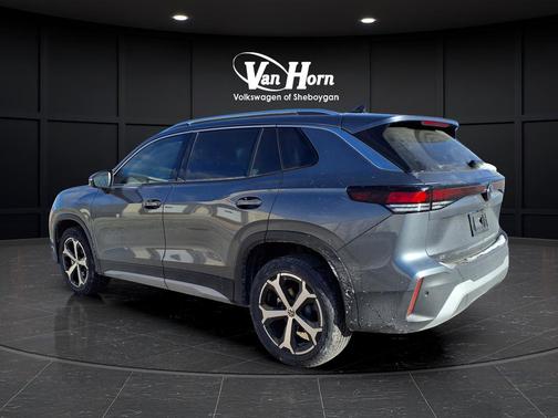 platinum gray metallic 2026 Volkswagen Tiguan 2.0T SE 4MOTION