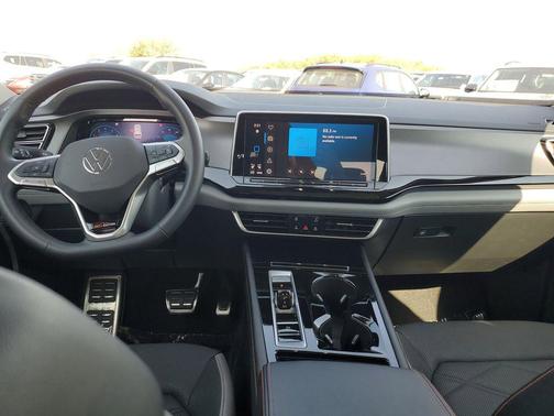2024 Volkswagen Atlas 2.0T SEL