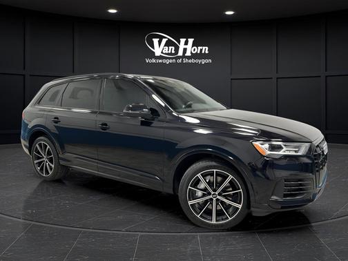 Orca Black Metallic 2020 Audi Q7 55 Premium Plus