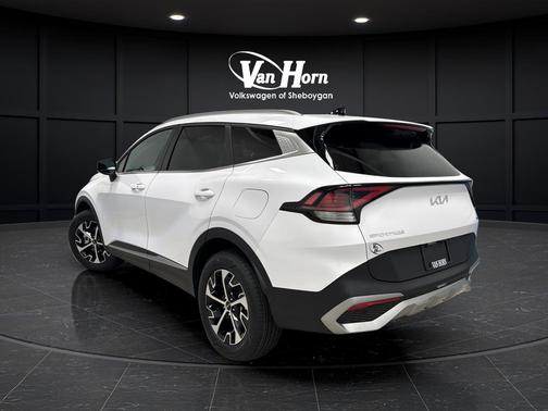 Glacial White Pearl 2023 Kia Sportage EX