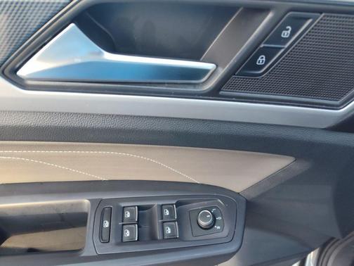 2021 Volkswagen Atlas Cross Sport 2.0T SEL