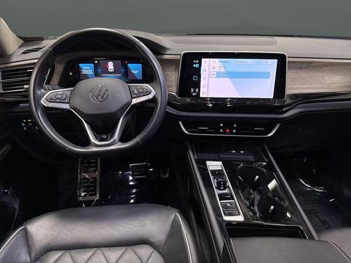 2024 Volkswagen Atlas 2.0T SEL Premium R-Line 4MOTION