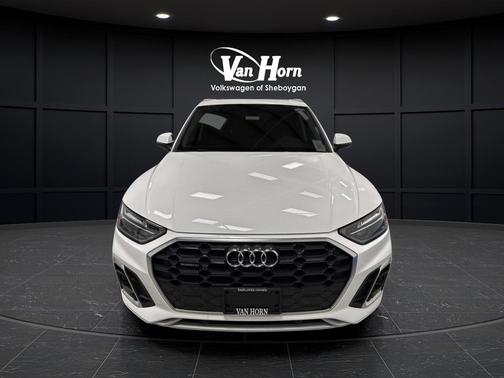 2023 Audi Q5 45 S line Premium