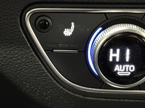 2023 Audi Q5 45 S line Premium