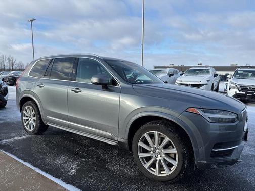 2018 Volvo XC90 T6 Inscription