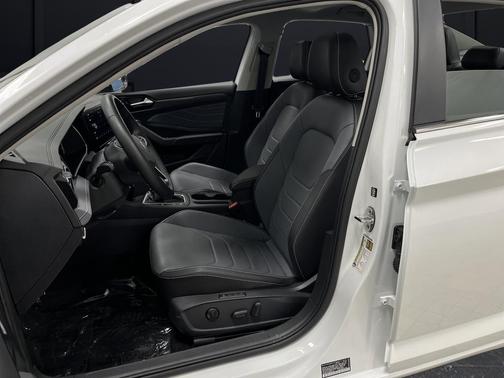 Opal White 2025 Volkswagen Jetta 1.5T SEL