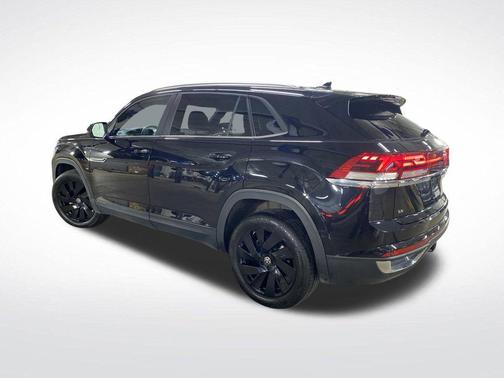 2024 Volkswagen Atlas Cross Sport 2.0T SE w/Technology 4MOTION