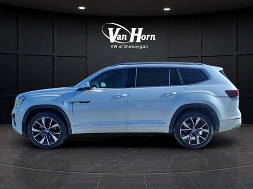 Opal White Pearl 2026 Volkswagen Atlas 2.0T SEL Premium R-Line 4MOTION