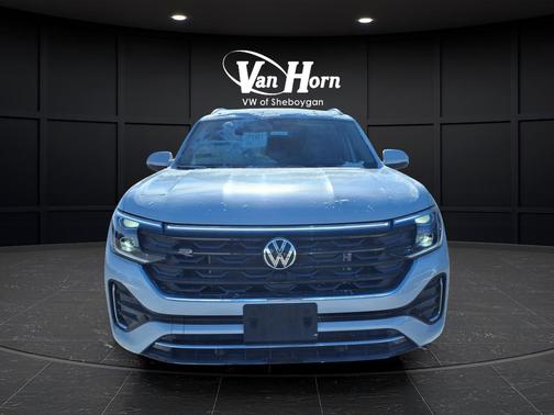 Opal White Pearl 2026 Volkswagen Atlas 2.0T SEL Premium R-Line 4MOTION