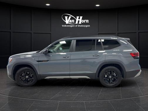 2024 Volkswagen Atlas 2.0T SEL
