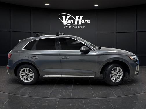 2022 Audi Q5 45 S line Premium