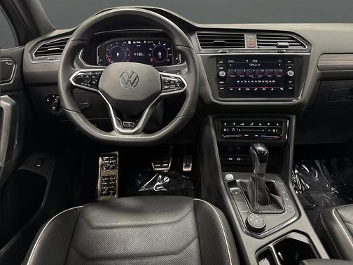 2024 Volkswagen Tiguan 2.0T SEL R-Line 4MOTION