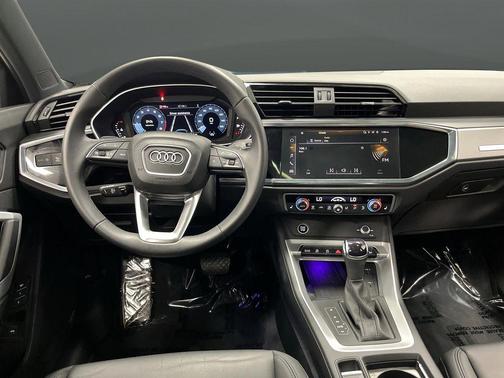 2024 Audi Q3 45 S line Premium Plus