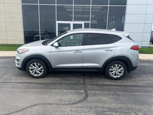 Stellar Silver 2020 Hyundai TUCSON SE