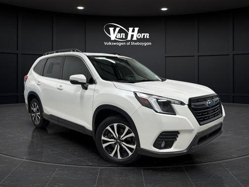 Crystal White Pearl 2023 Subaru Forester Limited