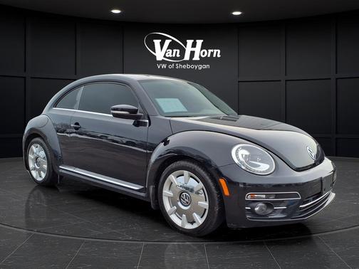 2018 Volkswagen Beetle 2.0T SE