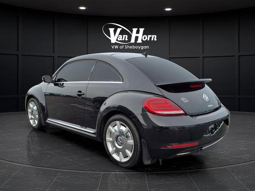 2018 Volkswagen Beetle 2.0T SE