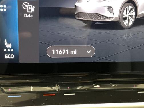 2023 Volkswagen ID.4 Pro S Plus