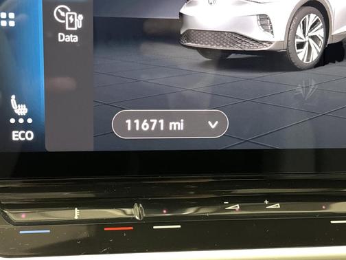 2023 Volkswagen ID.4 Pro S Plus