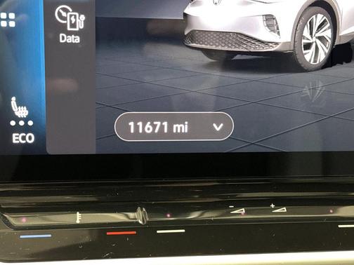 2023 Volkswagen ID.4 Pro S Plus