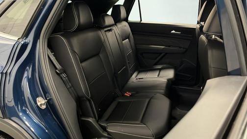 2022 Volkswagen Atlas Cross Sport 2.0T SE