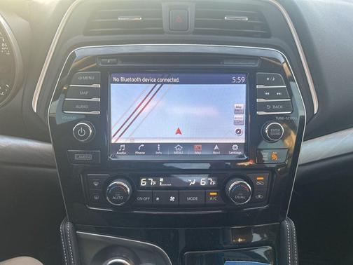 Brilliant Silver 2017 Nissan Maxima 3.5 SV