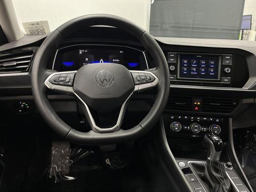 2023 Volkswagen Jetta 1.5T SE
