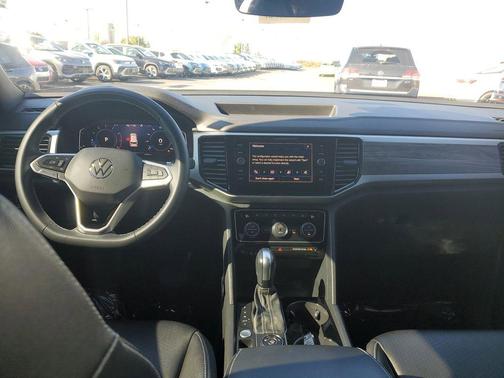 2022 Volkswagen Atlas Cross Sport 3.6L V6 SE w/Technology