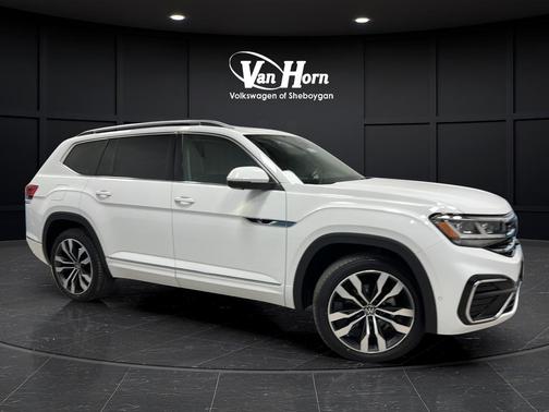 Pure White 2022 Volkswagen Atlas 3.6L SEL Premium