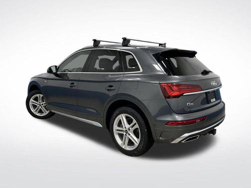 2022 Audi Q5 55 S line Prestige